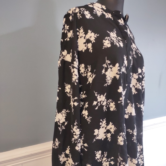 Time and Tru Lightweight Polyester Black/White Floral Blouse Sz L 12-14 - Picture 9 of 14